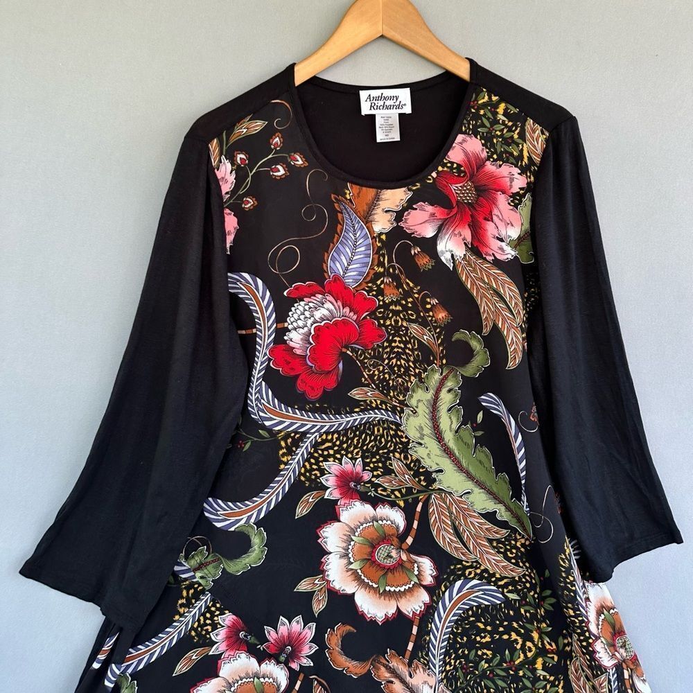 5 for $45  Anthony Richards Floral Top Blouse Shirt Size M - Picture 3 of 6